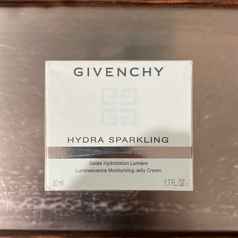 GIVENCHY , hydra sparkling, 1.7 fl.oz.50 ml